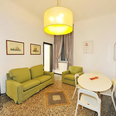 Apartment Heygenova Azzurra Sul Porto