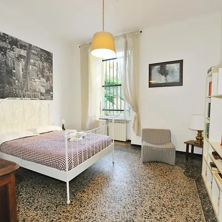 Heygenova Azzurra Sul Porto Apartment Genua